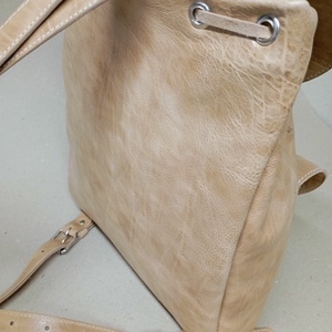 Pici drapp hátizsák  - táska & tok - hátizsák - hátizsák - Meska.hu