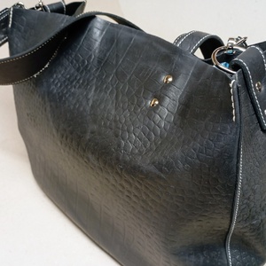 Mindentbele táska _ krokodilfekete - táska & tok - kézitáska & válltáska - nagy pakolós táska - Meska.hu