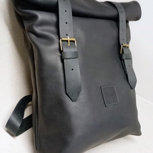 Roll top hátizsák_fekete - Meska.hu