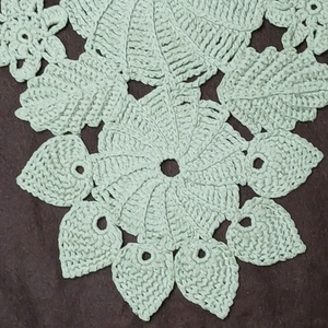 'Virágrét' terítő - otthon & életmód - dekoráció - asztal és polc dekoráció - horgolt & csipketerítő - Meska.hu