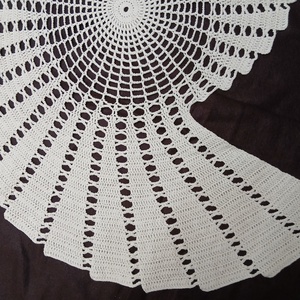 'Kagyló' terítő - otthon & életmód - dekoráció - asztal és polc dekoráció - horgolt & csipketerítő - Meska.hu