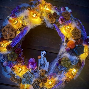 Őszi Halloween ajtódísz, világító halloween kopogtató, dekoráció - otthon & életmód - dekoráció - ajtó- és ablak dekoráció - ajtódísz & kopogtató - Meska.hu