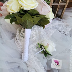 Menyasszonyi csokor, örökcsokor, selyemvirág csokor kitűzővel, - esküvő - menyasszonyi- és dobócsokor - Meska.hu