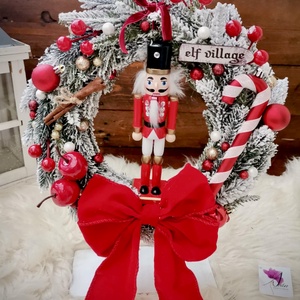 Diótörő, 3D fenyő  Ajtódísz , Karácsony, Karácsonyi lakásdekoráció, Karácsonyi ajtódíszek, Virágkötés, MESKA