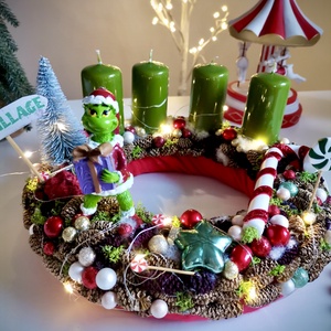 Világító Grincs, grincses adventi koszorú grincses karácsonyi dísz - karácsony - adventi díszek - adventi koszorú - Meska.hu