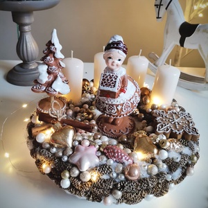 Világító nagymama adventi koszorú, mézeskalács karácsonyi dísz - Meska.hu