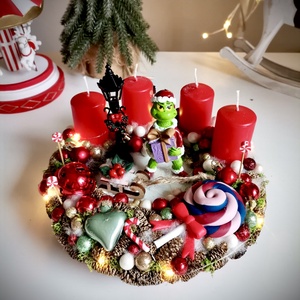 Világító Grincs, grincses adventi koszorú grincses karácsonyi dísz - karácsony - adventi díszek - adventi koszorú - Meska.hu