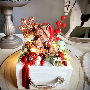 Édes mackó fiókos, világító asztaldísz, világító dísz - karácsony - adventi díszek - adventi asztaldísz - Meska.hu