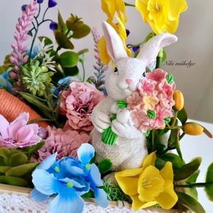 Nyuszi Húsvéti dekoráció, Tavaszi asztaldísz, húsvéti kosár dekoráció, dekoráció, Selyemvirág asztaldísz  - otthon & életmód - dekoráció - asztal és polc dekoráció - asztaldísz - Meska.hu
