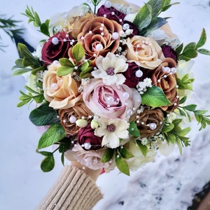 Gyöngyös Menyasszonyi csokor, örökcsokor, selyemvirág csokor kitűzővel, burgundi, bordó csokor - esküvő - menyasszonyi- és dobócsokor - Meska.hu