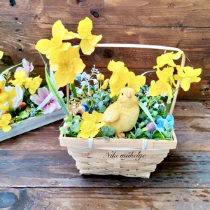Nárcisz csibe Húsvéti dekoráció, Tavaszi asztaldísz, húsvéti kosár dekoráció, dekoráció, Selyemvirág asztaldísz  - ünnepi díszek, dekorációk - húsvéti díszek és dekorációk - húsvéti virágos díszek - Meska.hu