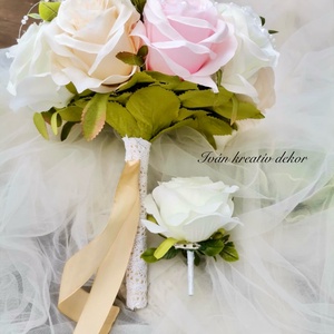 Gyöngyös pasztell Menyasszonyi csokor, örökcsokor, selyemvirág csokor kitűzővel - esküvő - menyasszonyi- és dobócsokor - Meska.hu