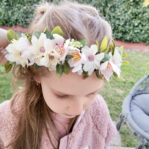 Gyöngyös Menyasszonyi csokor, örökcsokor, selyemvirág csokor kitűzővel, pasztell, nude csokor, fejdísz - esküvő - menyasszonyi- és dobócsokor - Meska.hu