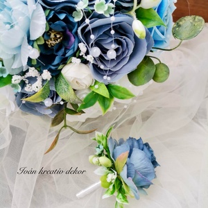 Gyöngyös Valami kék Menyasszonyi csokor, örökcsokor, selyemvirág csokor kitűzővel, - esküvő - menyasszonyi- és dobócsokor - Meska.hu