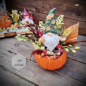 Őszi asztaldísz, manó dekoráció, tök kaspó asztaldísz - otthon & életmód - dekoráció - halloween - halloweeni asztaldísz - Meska.hu