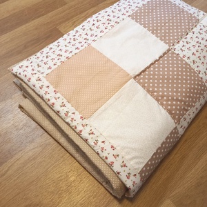 Felnőtt méretű patchwork paplan, takaró - Bézs virágos - otthon & életmód - lakástextil - felnőtt takaró, pléd - Meska.hu