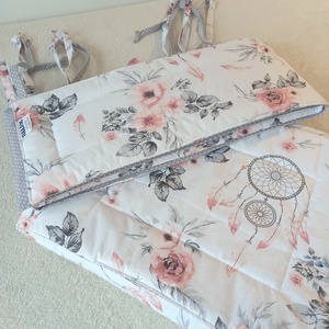 Három részes garnitúra: paplan+párna+rácsvédő /Rózsás álomfogó/, Otthon & Életmód, Babaszoba, gyerekszoba, Szett kiságyba, Varrás, MESKA