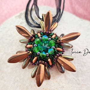 Bronzos Amara Medál Nyaklánccal, Ékszer, Nyaklánc, Medálos nyaklánc, Gyöngyfűzés, gyöngyhímzés, Ékszerkészítés, MESKA