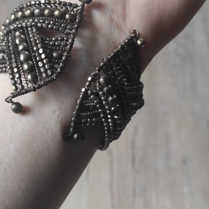 �� Arany éj gyöngy karkötő � elegáns kézműves statement ékszer - ékszer - karkötő - gyöngyös karkötő - Meska.hu