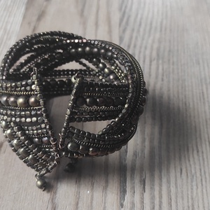 �� Arany éj gyöngy karkötő � elegáns kézműves statement ékszer - ékszer - karkötő - gyöngyös karkötő - Meska.hu