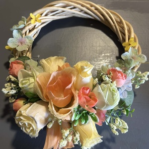 ? Vidám tavaszi koszorú sárga-barack virágokkal � ajtódísz, Otthon & Életmód, Dekoráció, Ajtó- és ablak dekoráció, Ajtódísz & Kopogtató, Virágkötés, MESKA