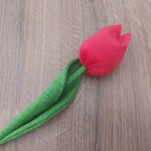 Puha bársony tulipán , Otthon & Életmód, Dekoráció, Asztal és polc dekoráció, Asztaldísz, Varrás, MESKA
