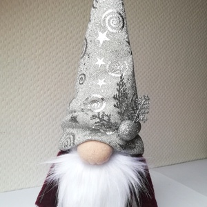 Ezüst sapkás téli manó, Karácsony, Karácsonyi lakásdekoráció, Karácsonyi manók, figurák, Varrás, MESKA