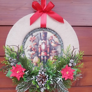 Karácsonyi ajtódísz diótörő figurával - Meska.hu