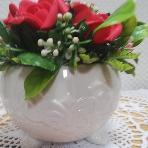 Vörös rózsás asztaldísz - otthon & életmód - dekoráció - asztal és polc dekoráció - asztaldísz - Meska.hu