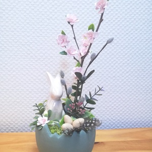 Barkás asztaldísz nyuszival - Meska.hu