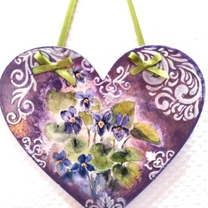 Ibolyás szív ajtó vagy ablakdísz, Otthon & Életmód, Dekoráció, Ajtó- és ablak dekoráció, Ablakdísz, Decoupage, transzfer és szalvétatechnika, MESKA