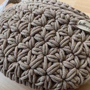 Horgolt dupla jázmin mintás crossbody - táska & tok - övtáska - Meska.hu