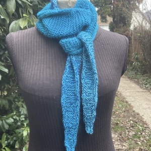 Tenger kézzel kötött sál  - ruha & divat - sál, sapka, kendő - sál - Meska.hu