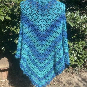 Türkiz tavasz horgolt vállkendő sálkendő - Meska.hu