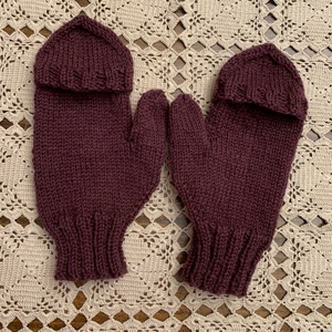 Kapucnis Kesztyű-kézzel kötött - ruha & divat - sál, sapka, kendő - kesztyű - Meska.hu