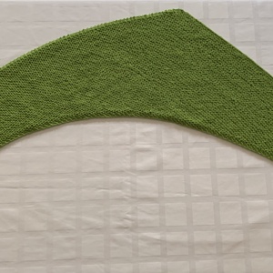 Kiskendő ajándék kézmelegítővel - ruha & divat - sál, sapka, kendő - fejpánt - Meska.hu