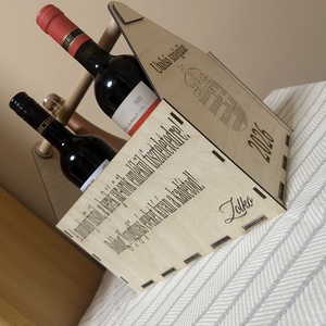 Grávírozott fa italhordó láda/italtartó box(Születésnapra, névnapra, apák napjára, nyugdíjas búcsúztatóra) - otthon & életmód - konyhafelszerelés, tálalás - tálalás - bortartó - Meska.hu