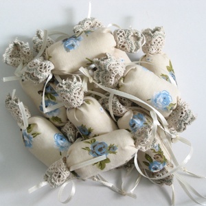 Vintage rózsás- csipkés textil szaloncukrok (10db) - karácsony - Meska.hu