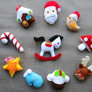 Egyedi filc karácsonyi dekorációs csomag 1. - karácsony - karácsonyi lakásdekoráció - karácsonyfadíszek - Meska.hu