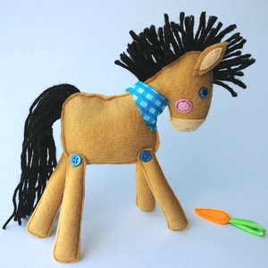 Cuki filcpaci répával foglalva vendeg287358 részére - játék & sport - plüssállat & játékfigura - ló - Meska.hu