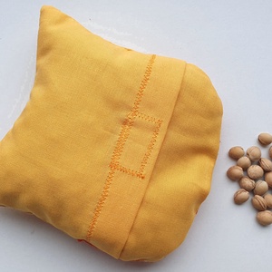 Bagoly doktor- meggymag párna ( sárga-pöttyös) - szépségápolás - egészségmegőrzési kellékek - cseresznyemagpárna - Meska.hu