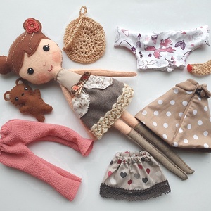 Hanka- öltöztethető  textilbaba pinduri macival és kiegészítőkkel - AZONNAL VIHETŐ! - játék & sport - baba & babaház - öltöztethető baba - Meska.hu