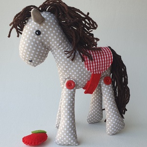 Alma - cuki lovacska almával és levehető nyereggel AZONNAL VIHETŐ! - Meska.hu