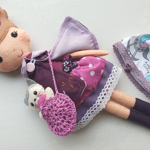 Lili- öltöztethető  textilbaba pinduri cicával és kiegészítőkkel - AZONNAL VIHETŐ! - Meska.hu