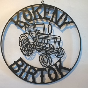 TRAKTOR MTZ Cégér logó dekoráció., Otthon & Életmód, Dekoráció, Fali és függő dekoráció, Felirat, Fémmegmunkálás, MESKA