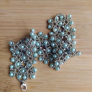 Kéktekla karkötő  - ékszer - karkötő - gyöngyös karkötő - Meska.hu