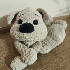 Alvópajti kutyus - Meska.hu