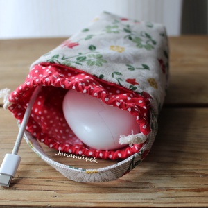 Fülhallgató tartó - táska & tok - pénztárca & más tok - fülhallgató tok  - Meska.hu