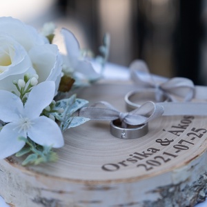 Gyűrűtartó az álomesküvőtökre - esküvő - kiegészítők - gyűrűtartó & gyűrűpárna - Meska.hu