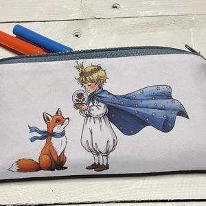 Tolltartó - kis herceg és róka mintával - otthon & életmód - papír, írószer - tolltartó & ceruzatekercs - Meska.hu